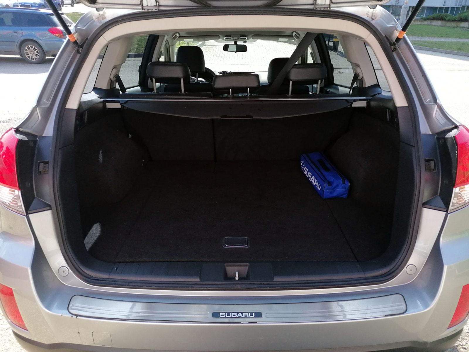 SUBARU Outback 2.5i Comfort MY2010